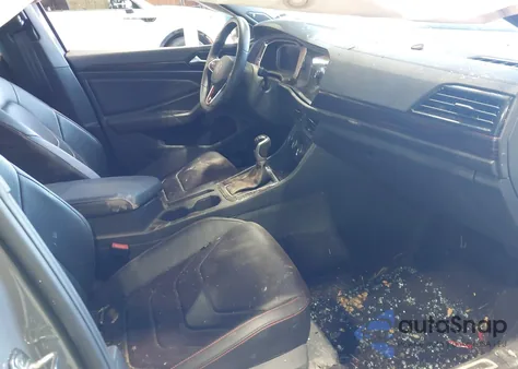 2024 Volkswagen Jetta Gli 2.0T Autobahn z USA, uszkodzony, nr VIN 3VW1T7BU6RM064281